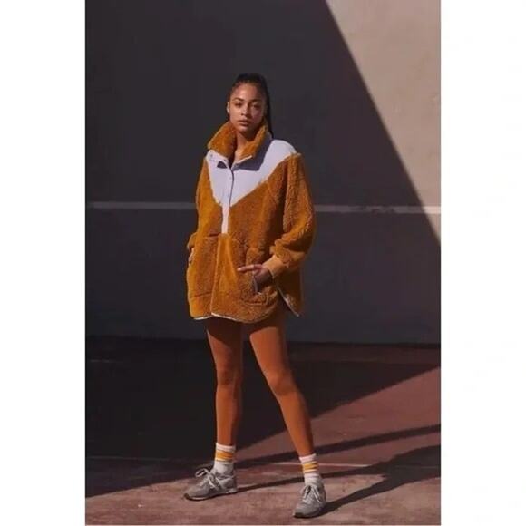 Free People Sweaters - Free People Movement size Small Fall to Rise Quarter Zip Sherpa Fleece Pullover